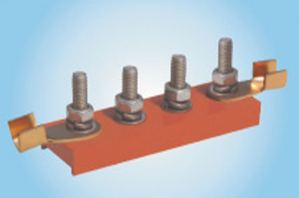 動(dòng)力輸入HFG-DS將電源引入到滑線系統(tǒng)上